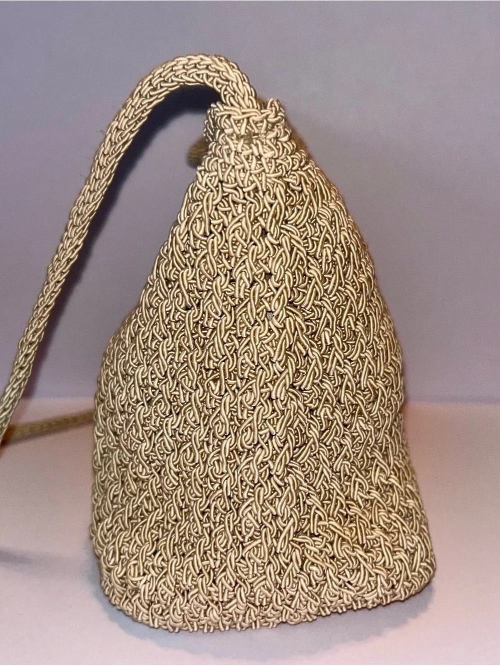 Liz Claiborne Beige Woven Crochet Crossbody Bag Seashell Print Lining
